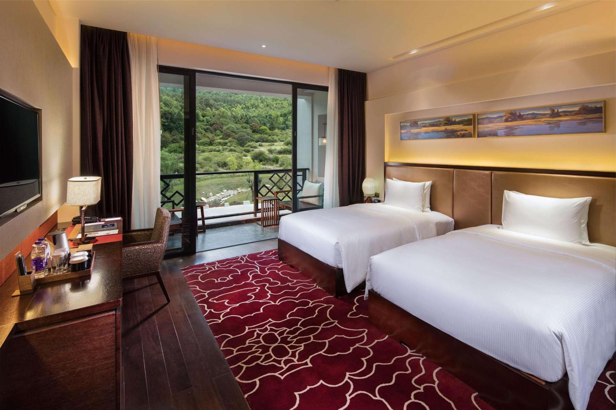 Hilton Linzhi Resort Ňingthri Exteriér fotografie