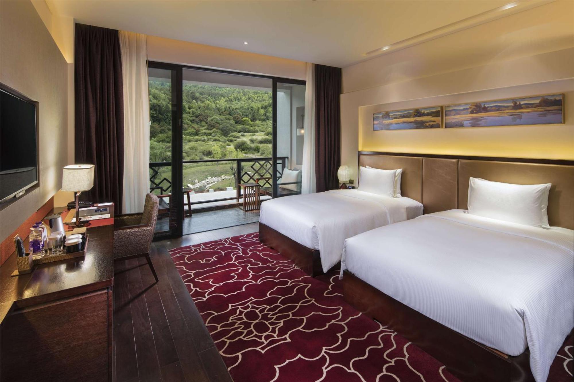 Hilton Linzhi Resort Ňingthri Exteriér fotografie