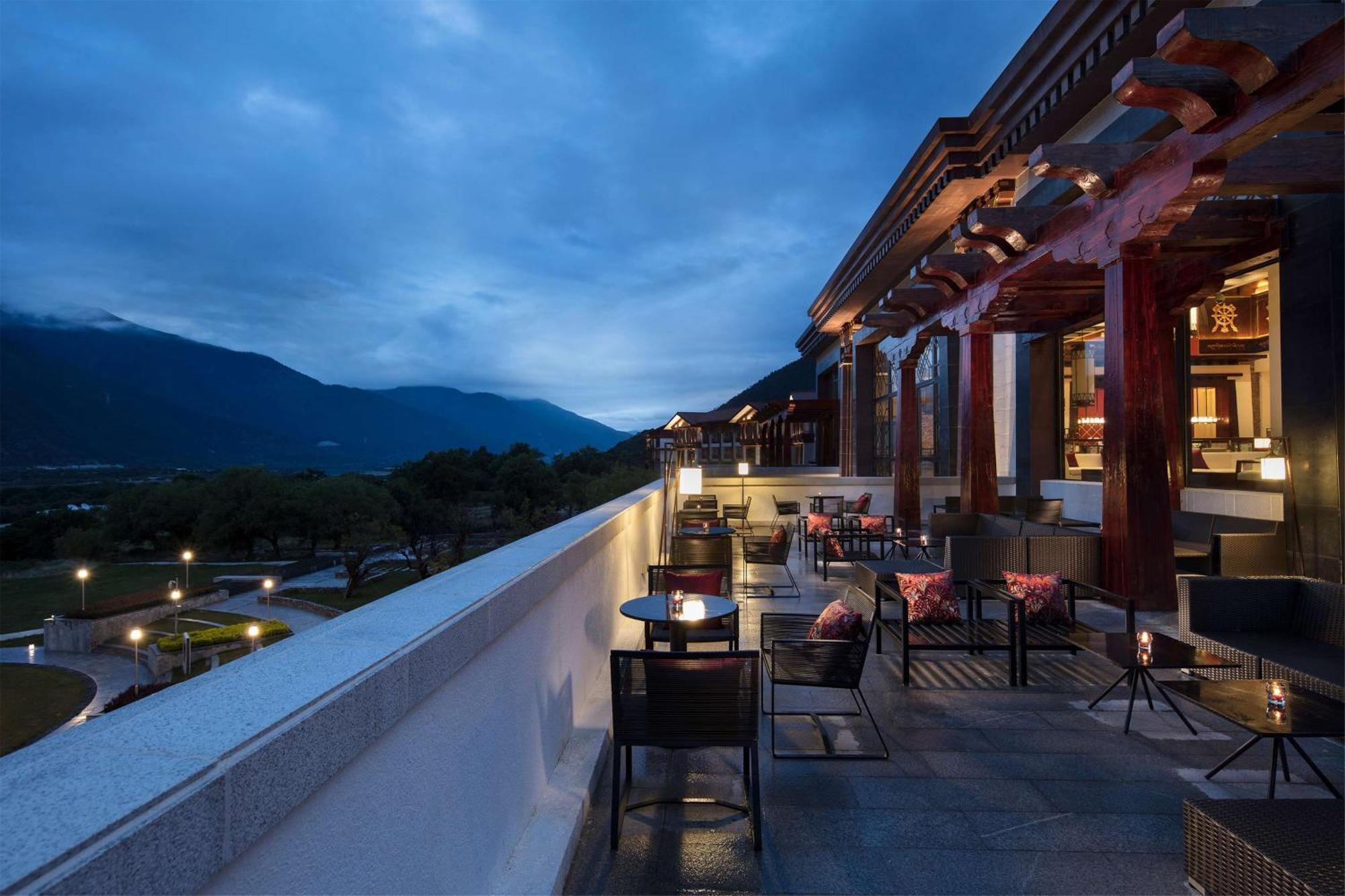 Hilton Linzhi Resort Ňingthri Exteriér fotografie